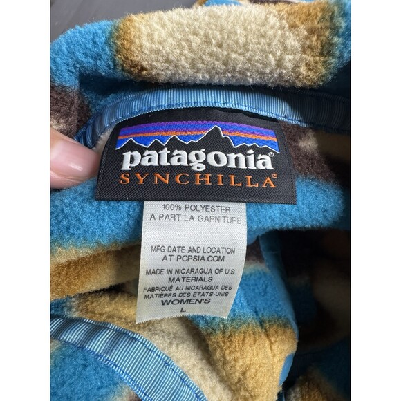 Patagonia Women's Lightweight Synchilla Snap-T Pullover - Picture 5 of 8